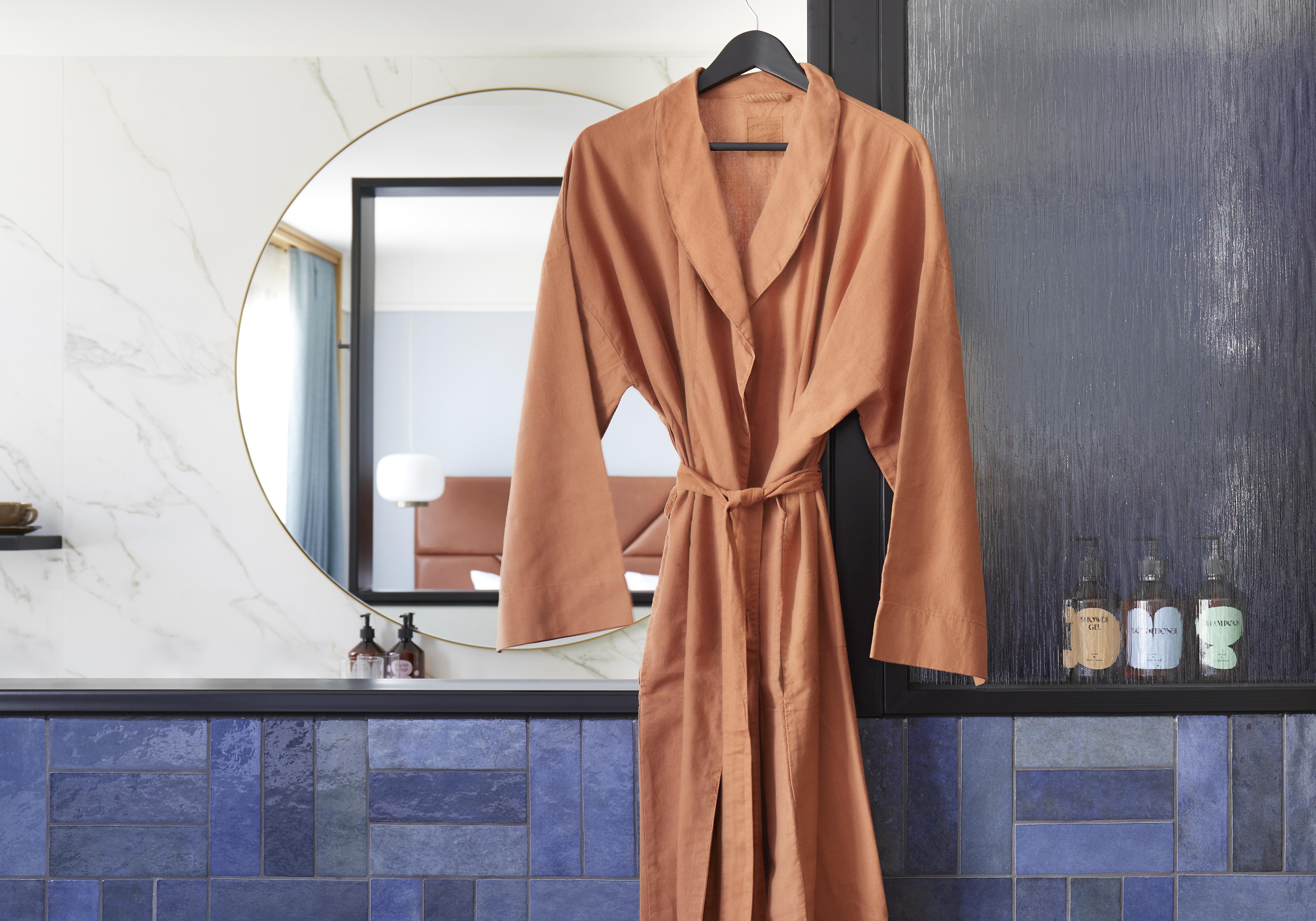Kimpton Vividora Hotel By Ihg Barcelona Exterior foto A bathrobe