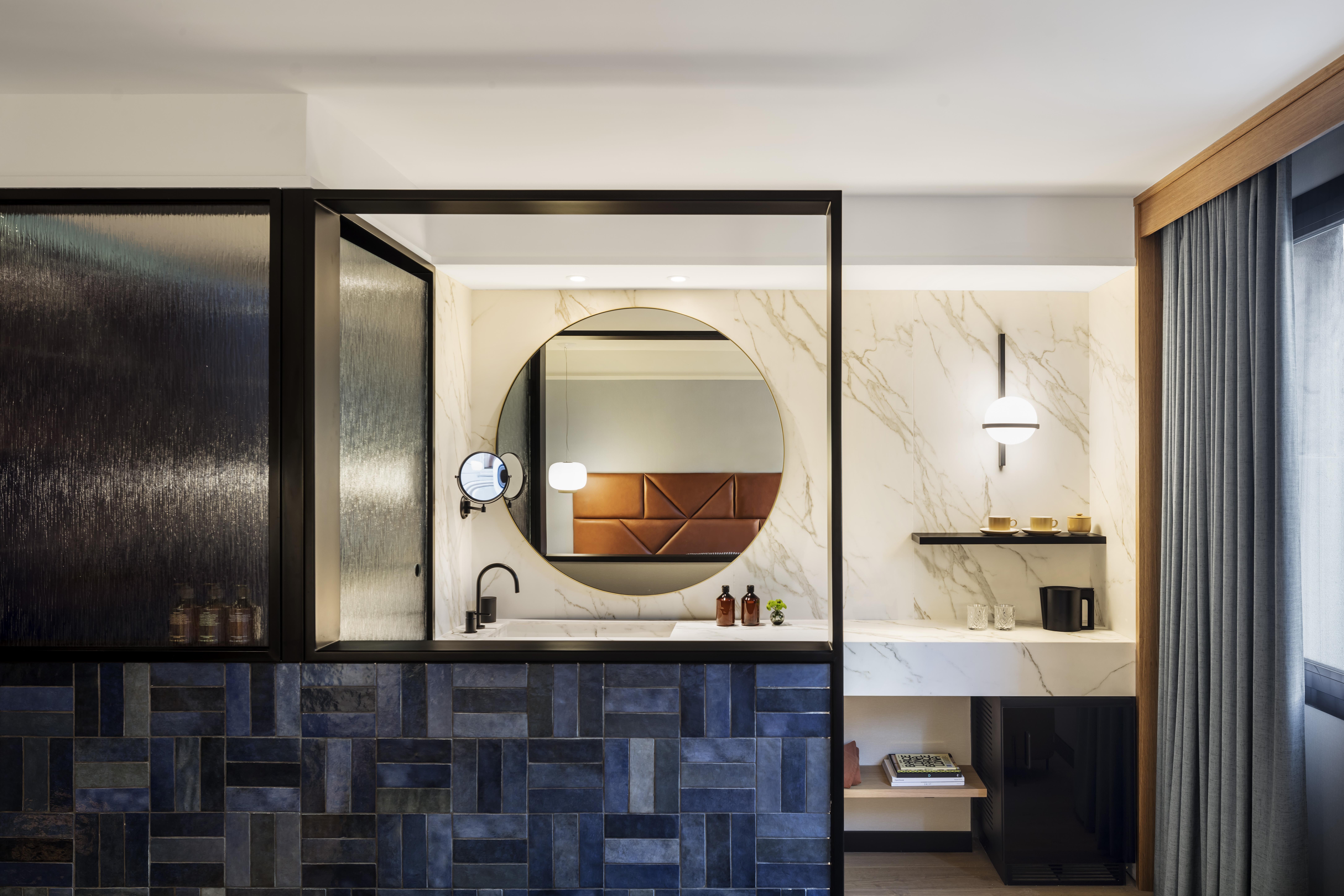 Kimpton Vividora Hotel By Ihg Barcelona Exterior foto Bathroom